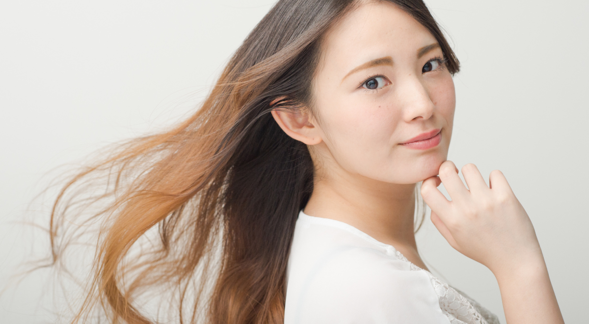 くせ毛は年齢によって原因・悩みが異なる、美容師からのアドバイス
